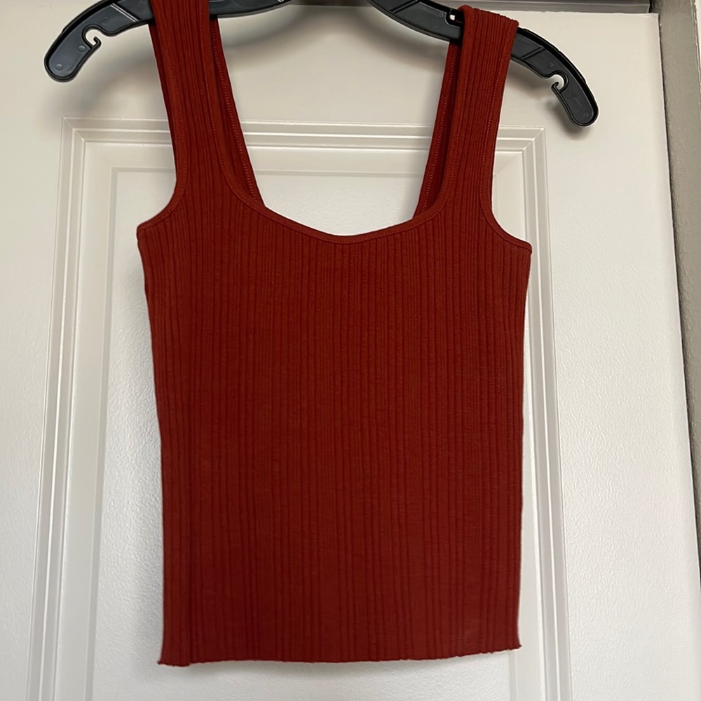 *SOLD thru another outlet NWOT Vince Stretch Knit Top